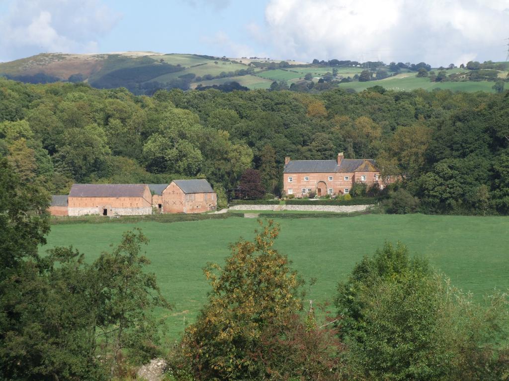 Bach Y Graig Otel St Asaph Dış mekan fotoğraf